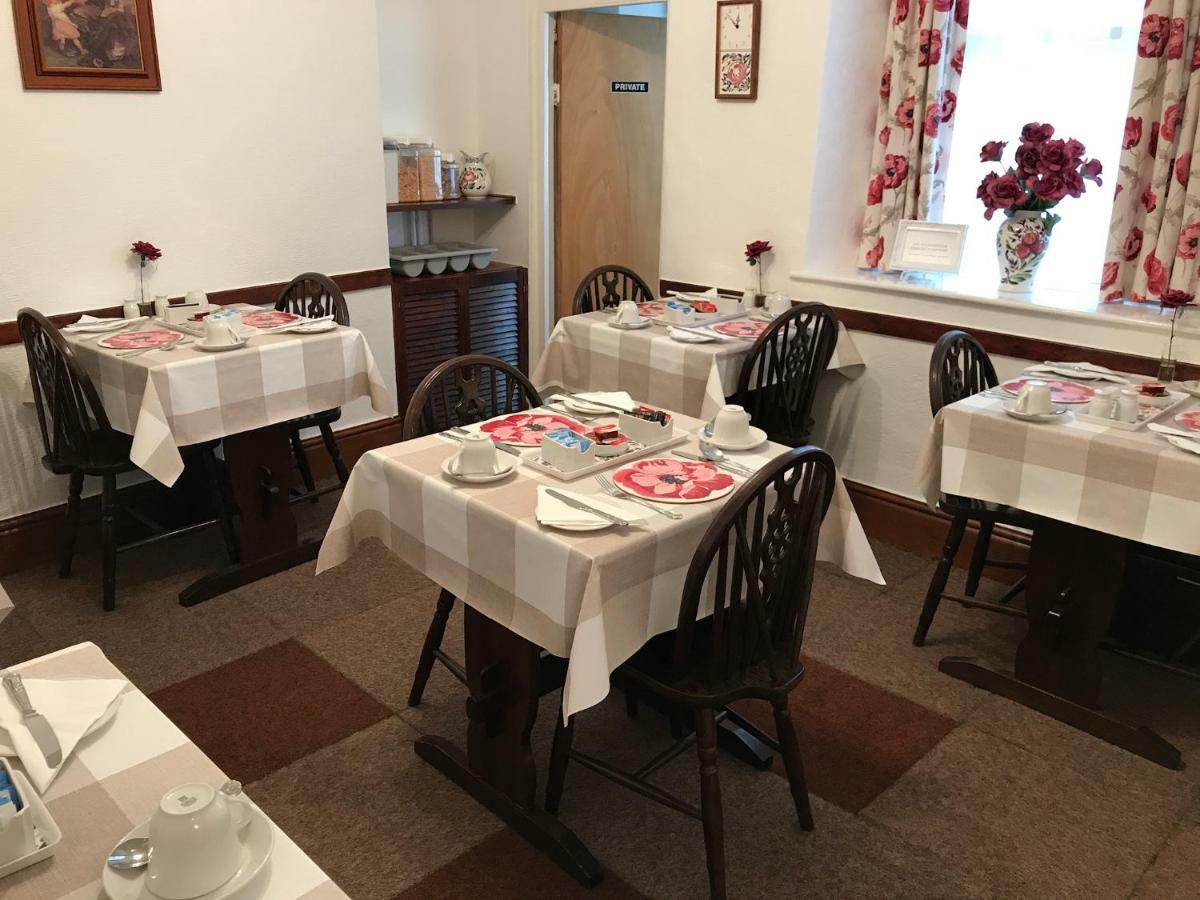 Sunnymead Guest House 애버리스트위스 외부 사진